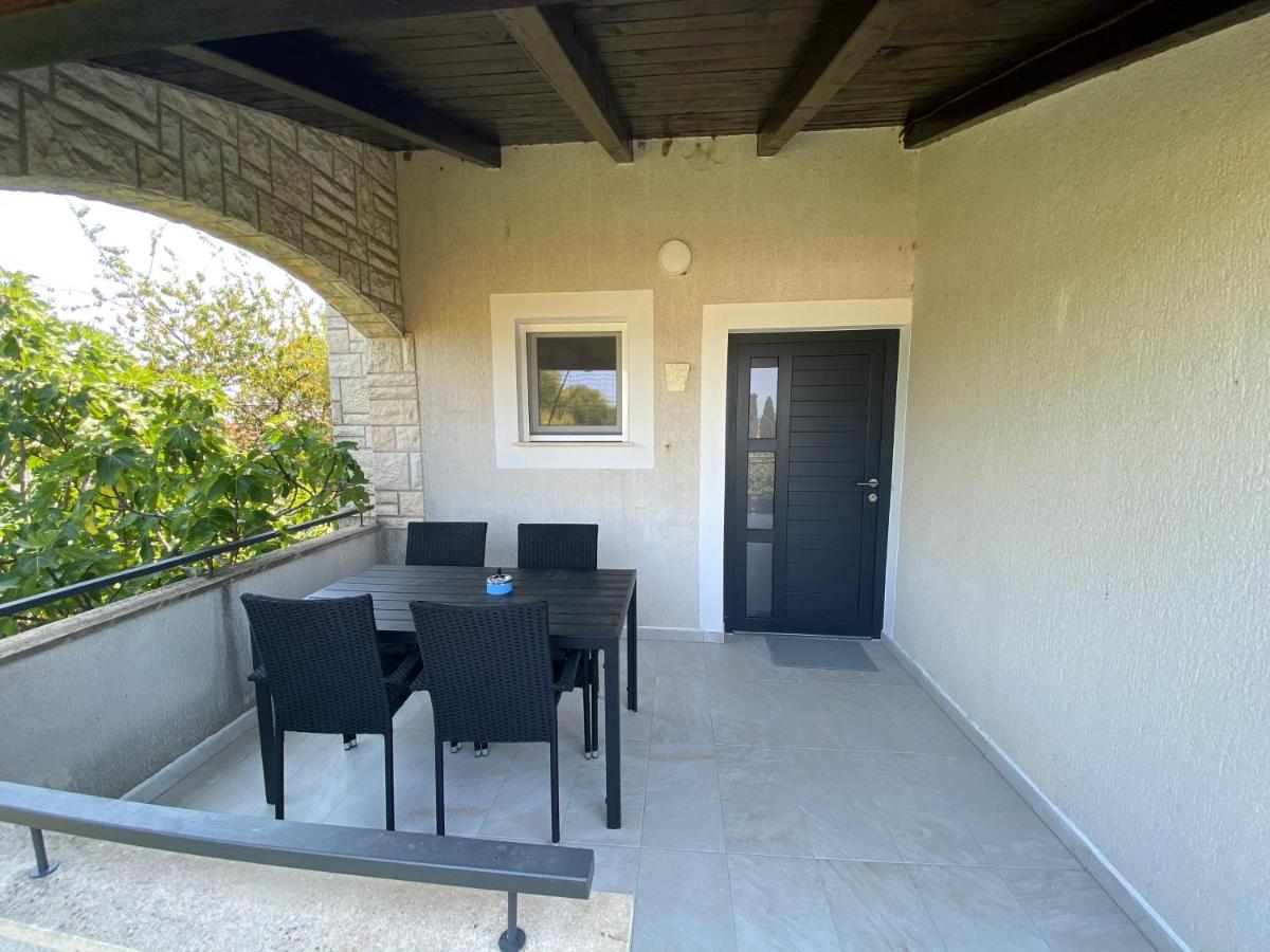 Apartamento Maris Premantura Exterior foto